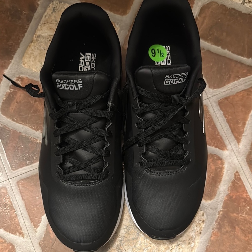 Skechers Men's Black Golf Shoes